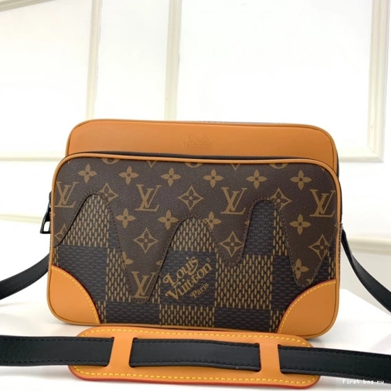 Frstbag ru AMAZONE VUITTON MESSENGER LOUIS NANO 0722